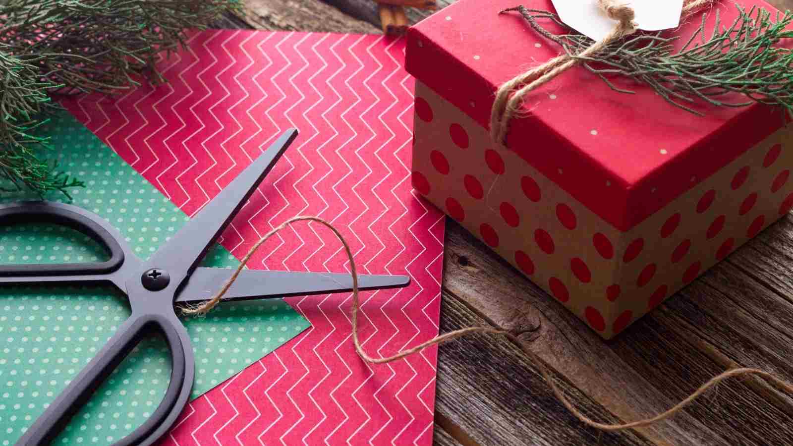 DIY Gift wrapping ideas that’ll make it look likeit’s store bought