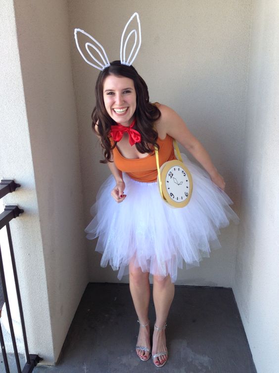 Alice In Wonderland Rabbit Costume.