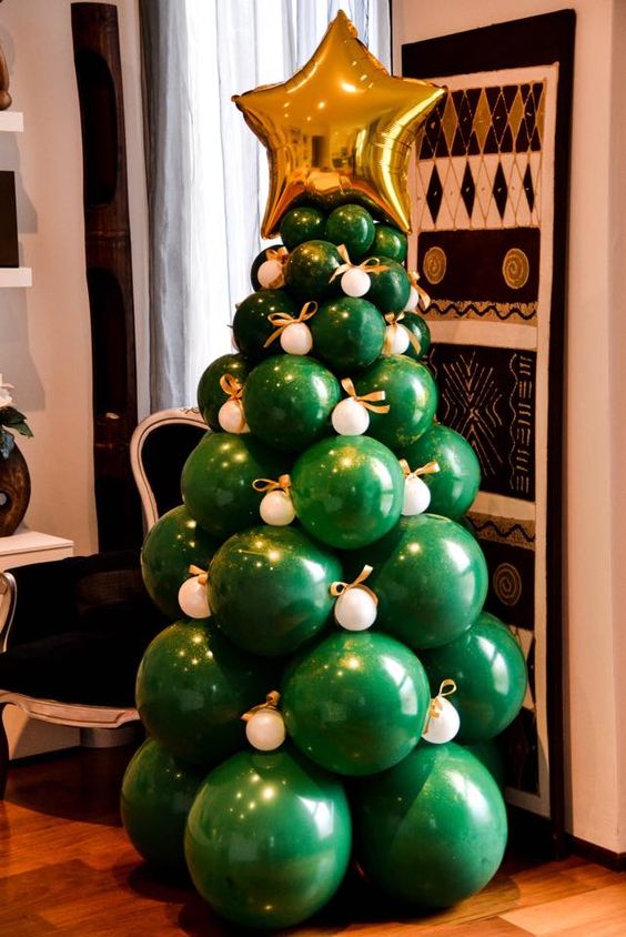 Christmas Tree Balloon Stand