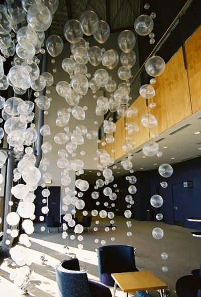 Create balloon showers.