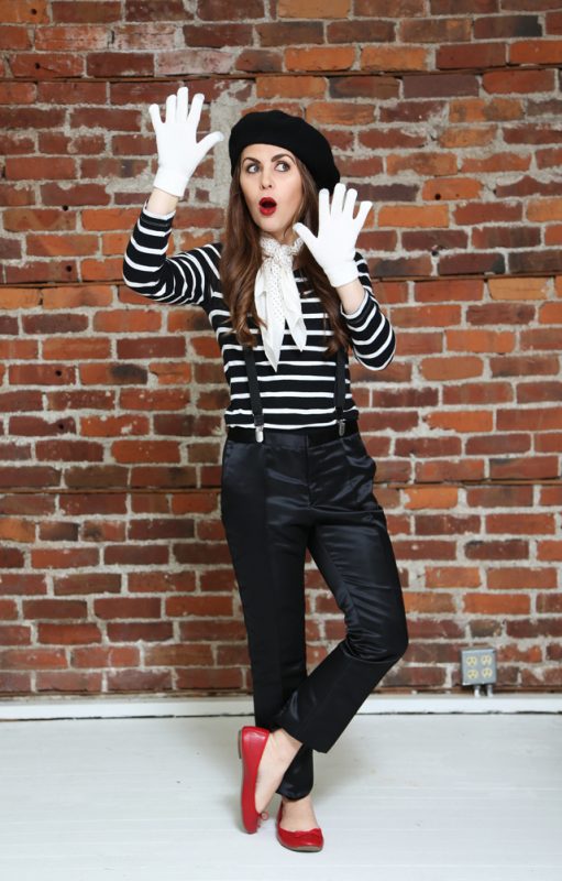 French mime costume