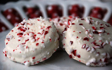 Peppermint Oreos