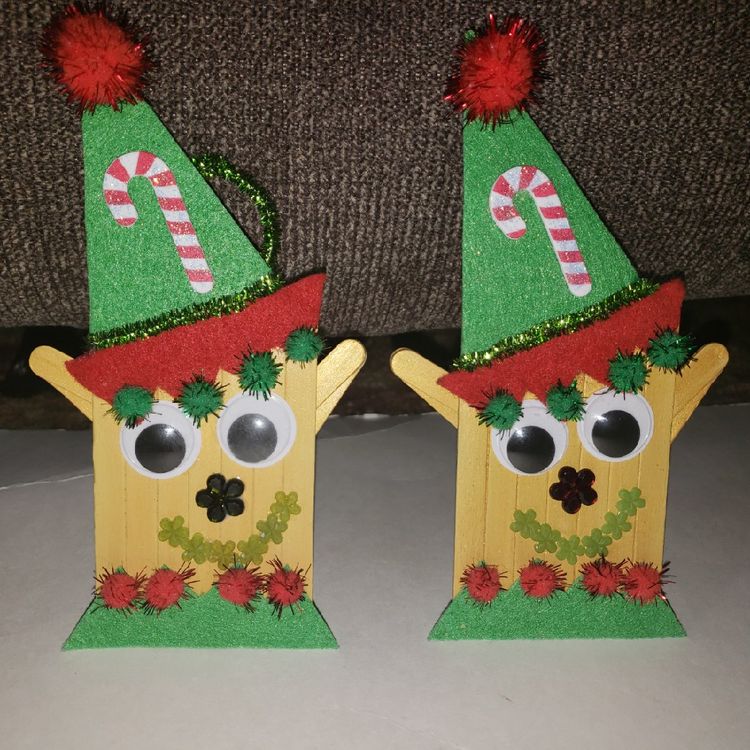 Easy stick ELF craft for kids.