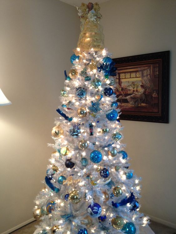 Blue, white and gold Christmas tree!