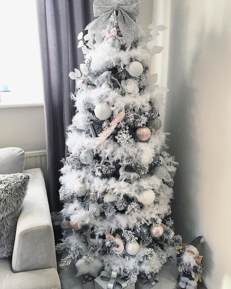 Blush pink Christmas tree.