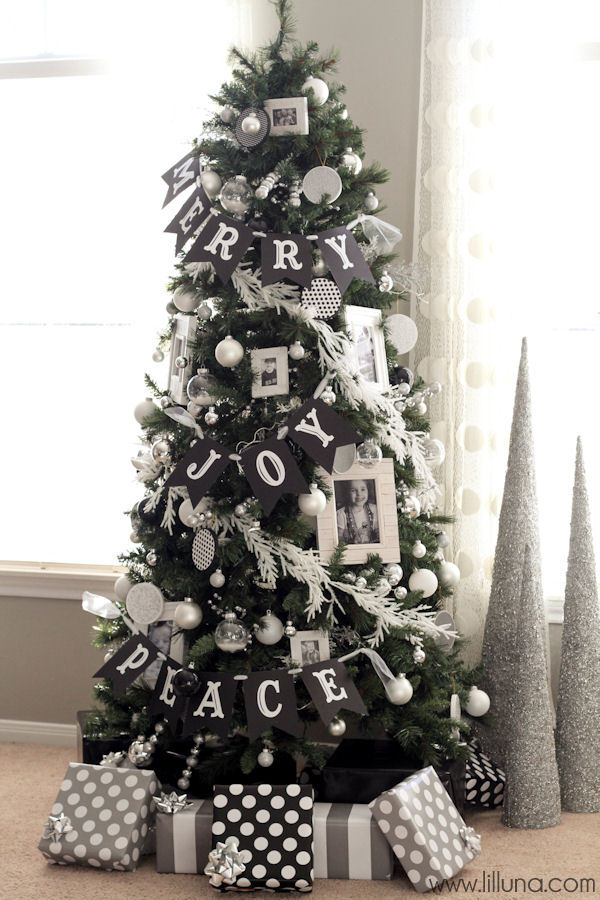 Bunting Adorned Christmas Tree.