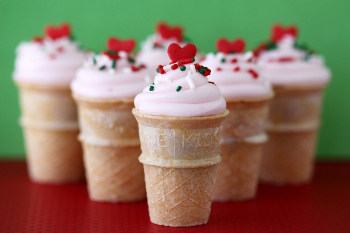 Christmas Cupcake Cones