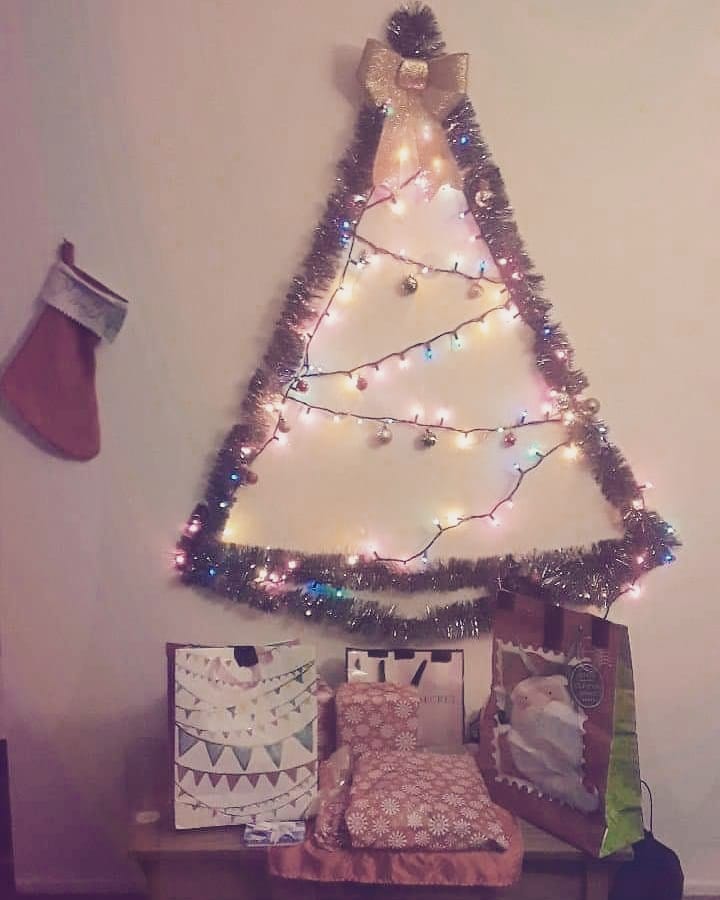 DIY Christmas wall tree.