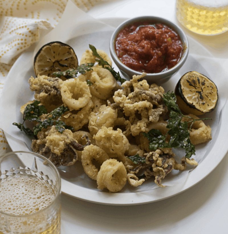 Fried Calamari with Quick Marinara