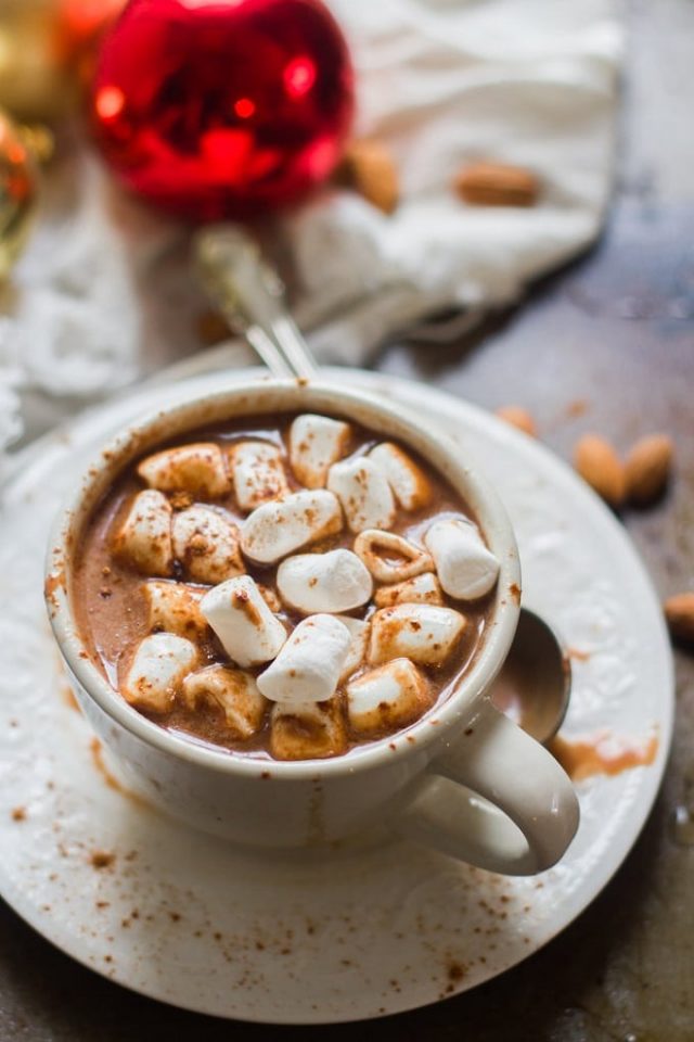 Rich & Creamy Vegan Hot Chocolate by Connoisseurus Veg