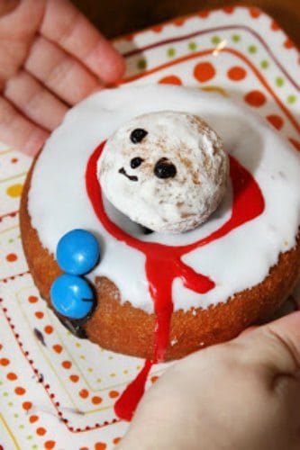 Snowmen Donuts from For The Love Of Food