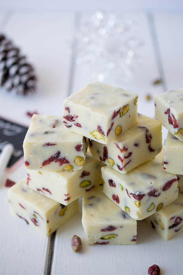 White Chocolate, Pistachio & Cranberry fudge