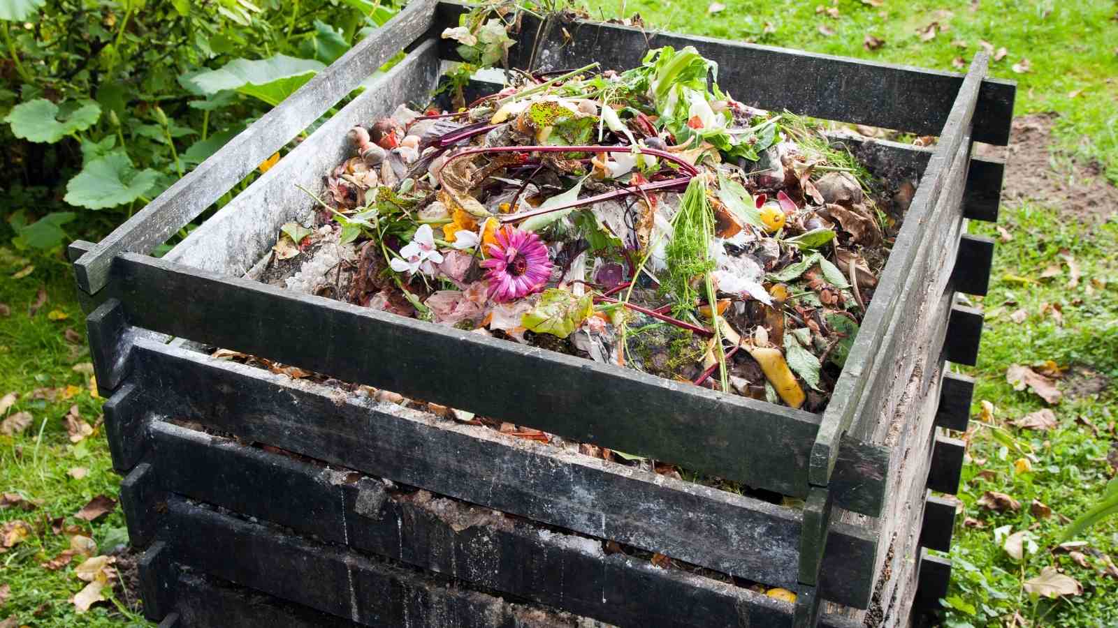 6 Super Easy Ideas Of DIY Compost Bins